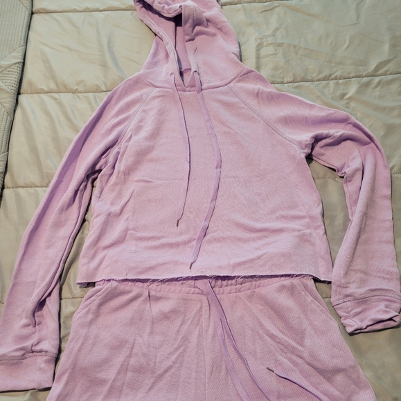 Distressed Cropped Hoodie Short Set - Picture 4 of 4